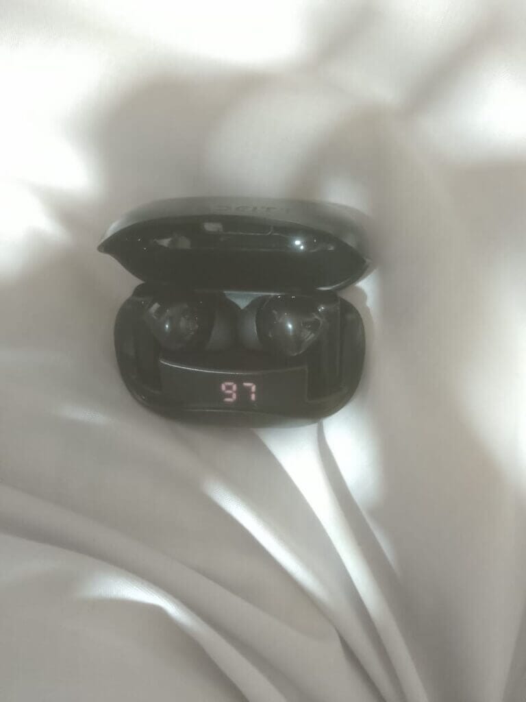 Image #1 from Azeebah Anjum